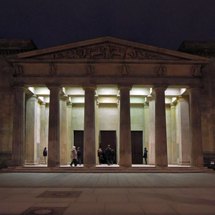 Neue Wache Unter den Linden / New Guardhouse - war memorial at night