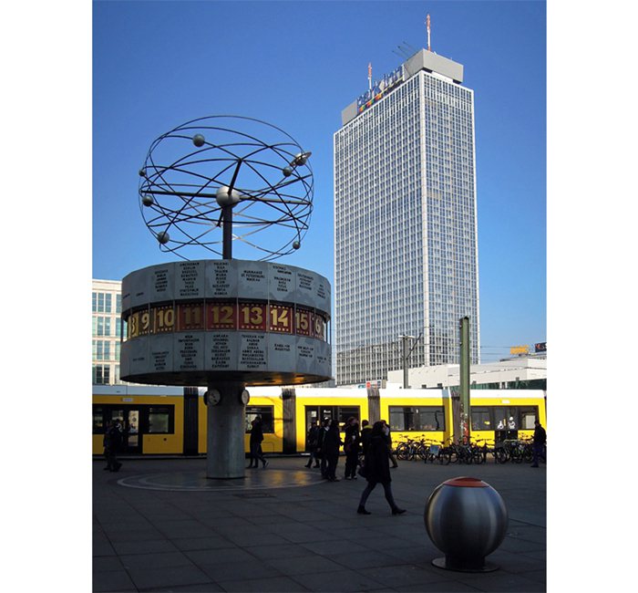 Berlin Alexanderplatz with Park Inn and World Time Clock - photo cult berlin